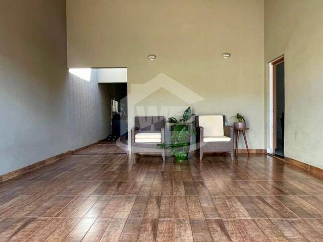 Casa para Venda em Itumbiara - 3