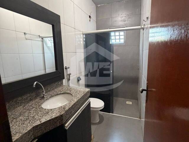Casa para Venda em Itumbiara - 3