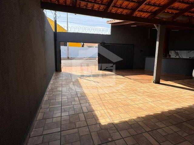 Casa para Venda em Itumbiara - 2