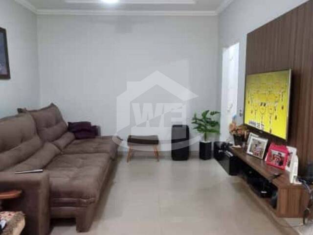 Casa para Venda em Itumbiara - 4