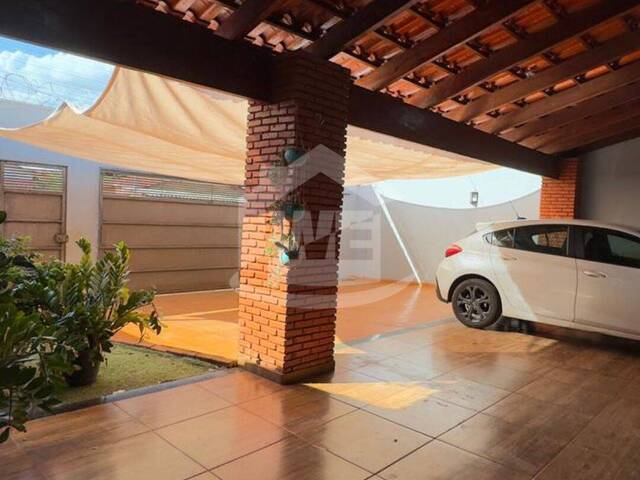 Casa para Venda em Itumbiara - 2