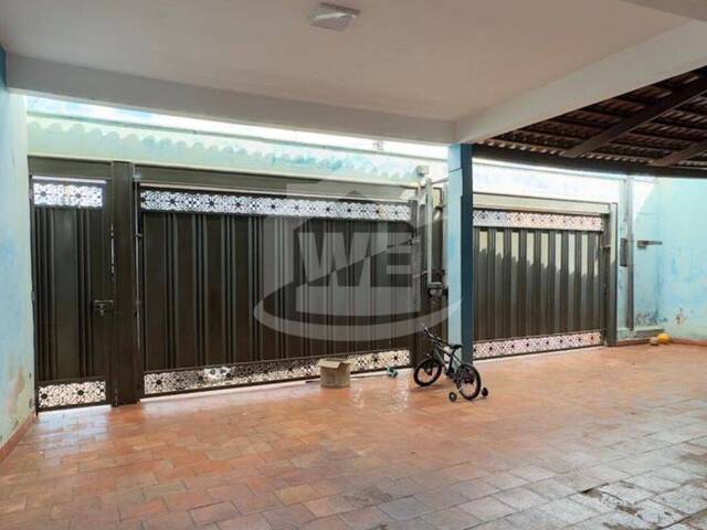 #10622 - Casa para Venda em Itumbiara - GO