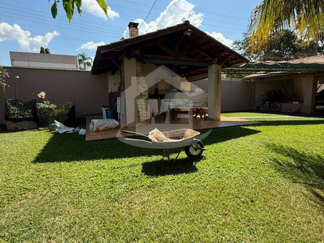 Casa para Venda em Itumbiara - 2