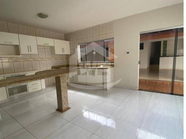 Casa para Venda em Itumbiara - 5