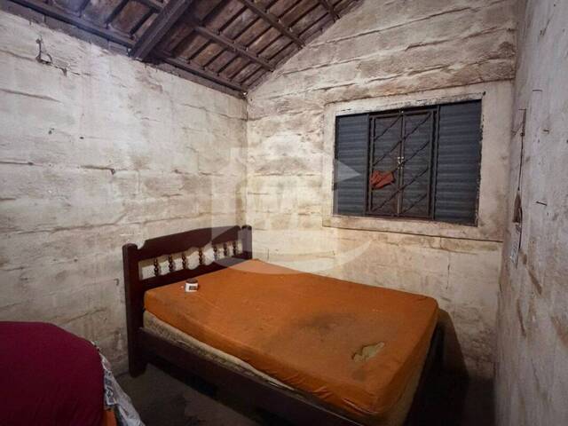 Casa para Venda em Itumbiara - 4