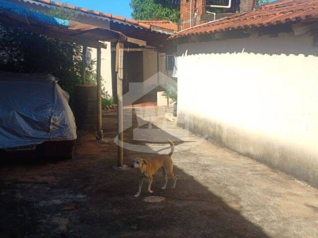 Casa para Venda em Itumbiara - 4