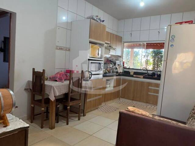 Casa para Venda em Itumbiara - 3