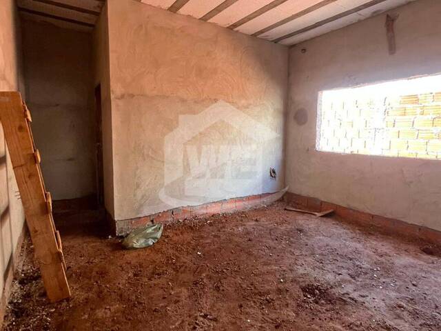 Casa para Venda em Itumbiara - 4