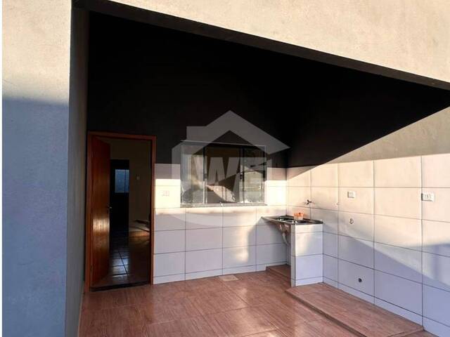 #10613 - Casa para Venda em Itumbiara - GO - 3