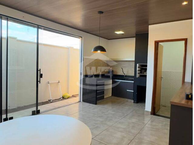 #L21 - Casa para Locação em Itumbiara - GO - 2