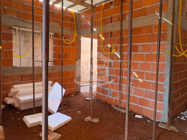 Casa para Venda em Itumbiara - 3