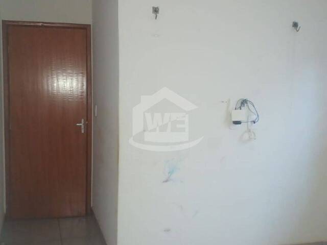 #10715 - Casa para Venda em Itumbiara - GO - 3