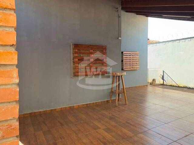 #10721 - Casa para Venda em Itumbiara - GO - 3