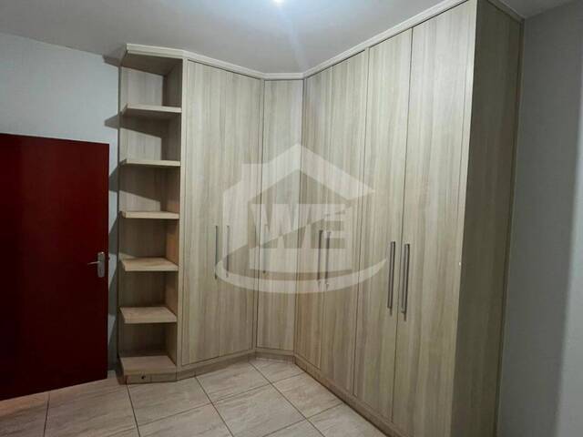 #10722 - Casa para Venda em Itumbiara - GO - 3