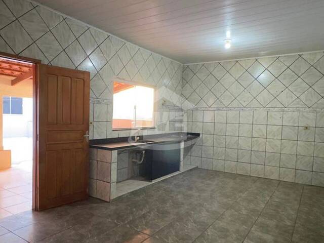 #10734 - Casa para Venda em Itumbiara - GO - 2