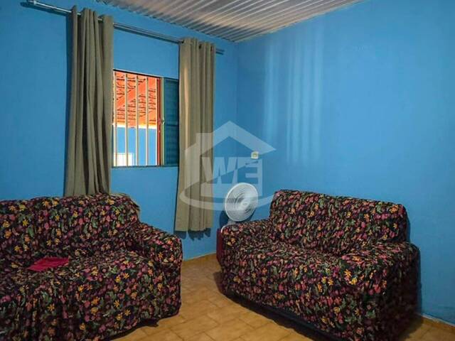 #10743 - Casa para Venda em Itumbiara - GO - 3