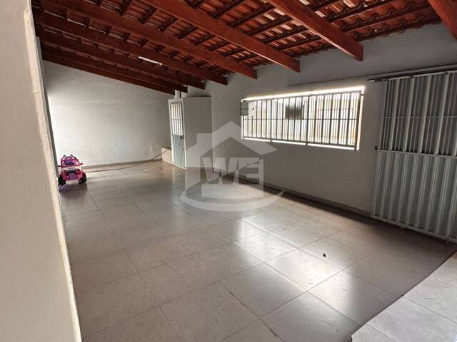 Casa para Venda em Itumbiara - 3