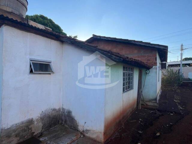 #10763 - Casa para Venda em Itumbiara - GO