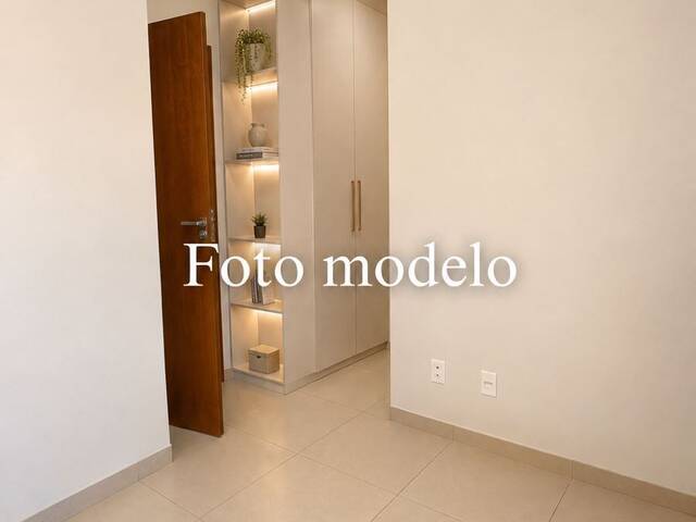 #10768 - Casa para Venda em Araporã - MG - 3