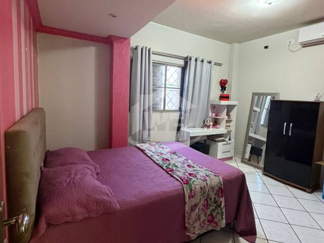 #10770 - Casa para Venda em Itumbiara - GO - 3