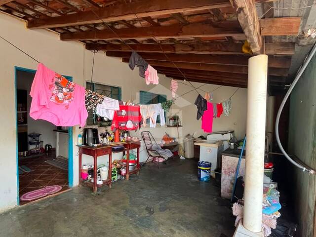 Casa para Venda em Itumbiara - 4