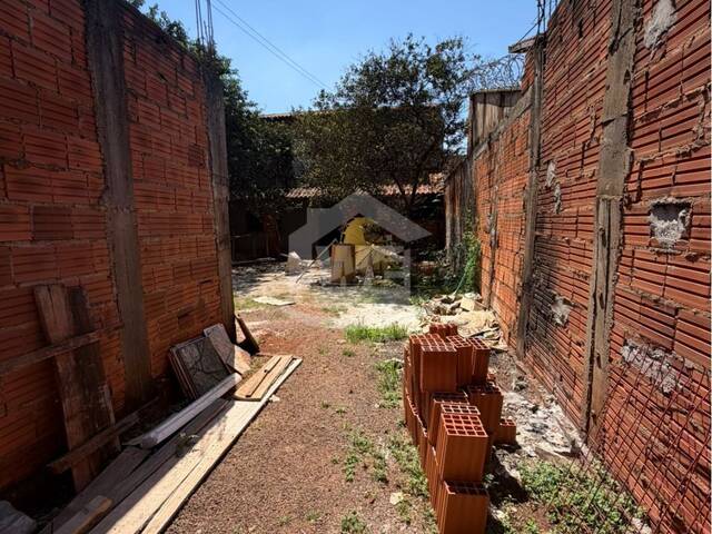 Casa para Venda em Itumbiara - 4