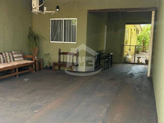 #10774 - Casa para Venda em Itumbiara - GO - 1