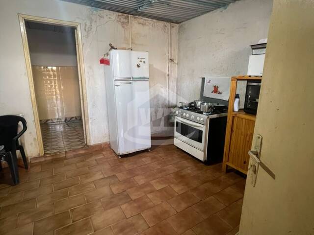 #10777 - Casa para Venda em Itumbiara - GO - 3