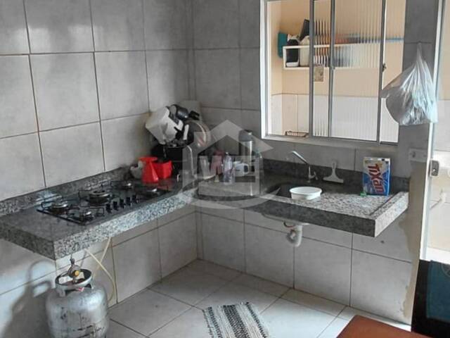 #10778 - Casa para Venda em Itumbiara - GO - 1