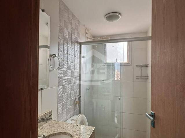 #10785 - Apartamento para Venda em Itumbiara - GO - 2