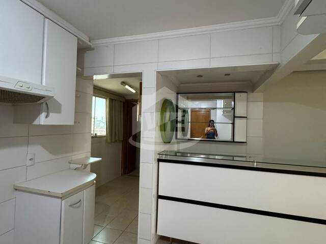 #10786 - Apartamento para Venda em Itumbiara - GO - 3