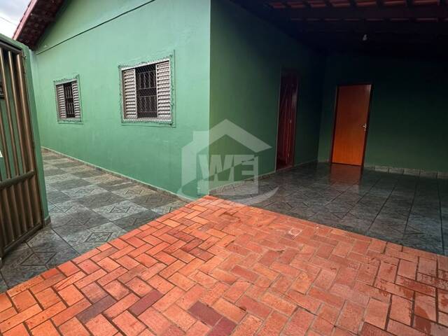 #1549 - Casa para Locação em Itumbiara - GO - 1