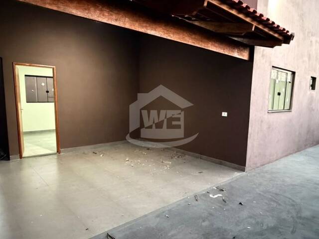 #10791 - Casa para Venda em Itumbiara - GO - 1