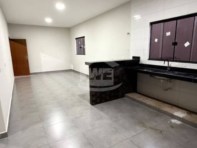 #10791 - Casa para Venda em Itumbiara - GO - 3