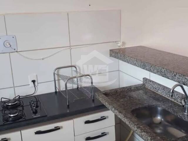 #10794 - Apartamento para Venda em Itumbiara - GO - 2