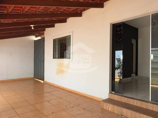 #10800 - Casa para Venda em Itumbiara - GO - 3