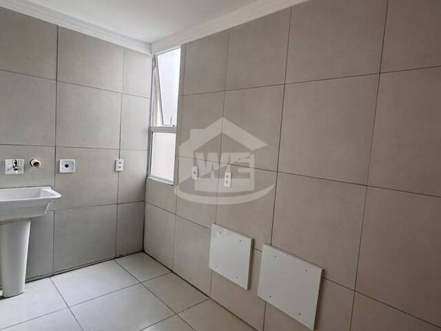 #10814 - Apartamento para Venda em Itumbiara - GO - 2