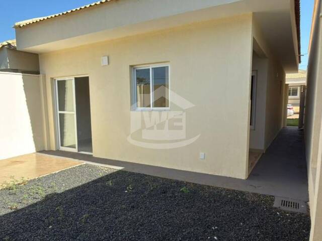 #L2 - Casa para Locação em Araporã - MG - 1