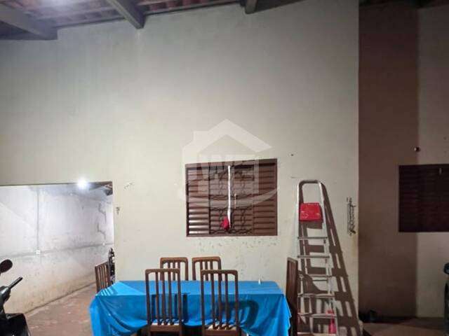 #10847 - Casa para Venda em Itumbiara - GO - 2