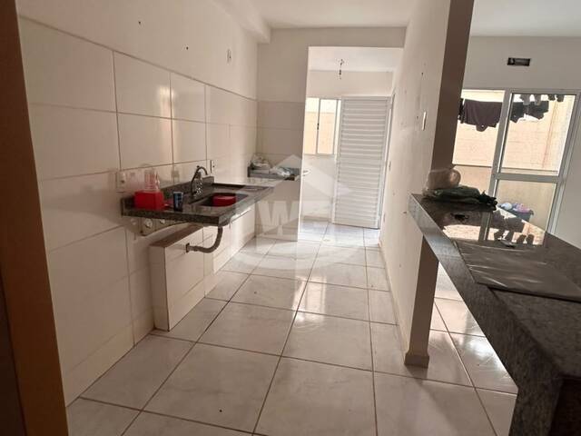 Apartamento para Venda em Itumbiara - 4
