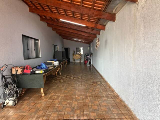 CASA À VENDA | JARDIM LEONORA - foto 3